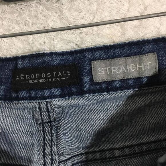 Aeropostale Men's Distressed Jeans Size 38X32 - Picture 9 of 10